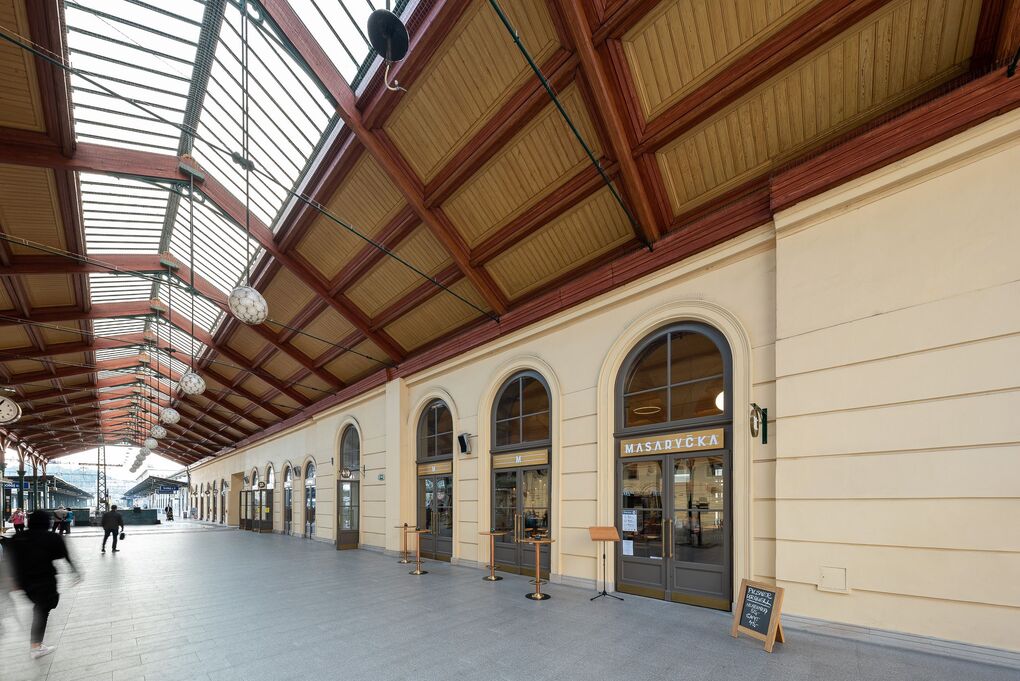 Masaryk Station Hall